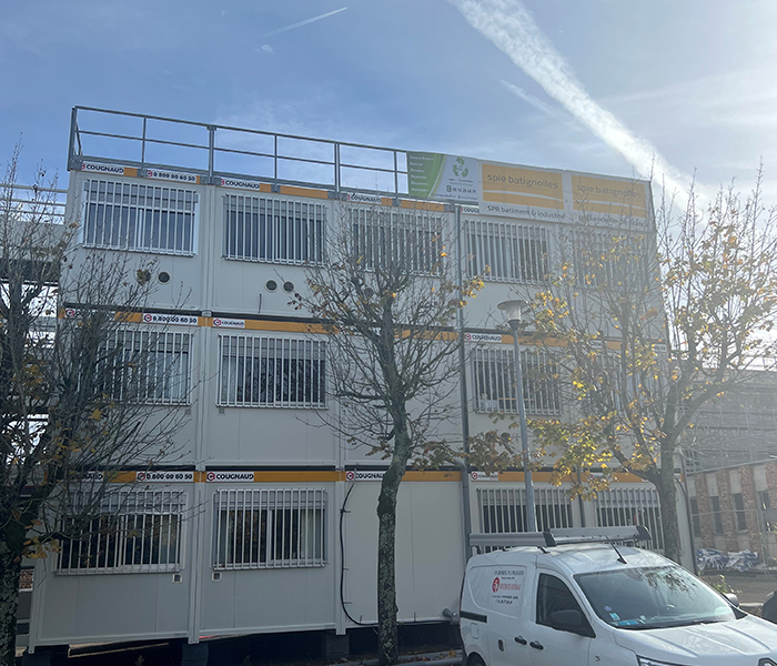 Signalisation de chantier pour curage de bâtiment