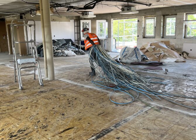 Travaux de curage de bâtiment avant rénovation